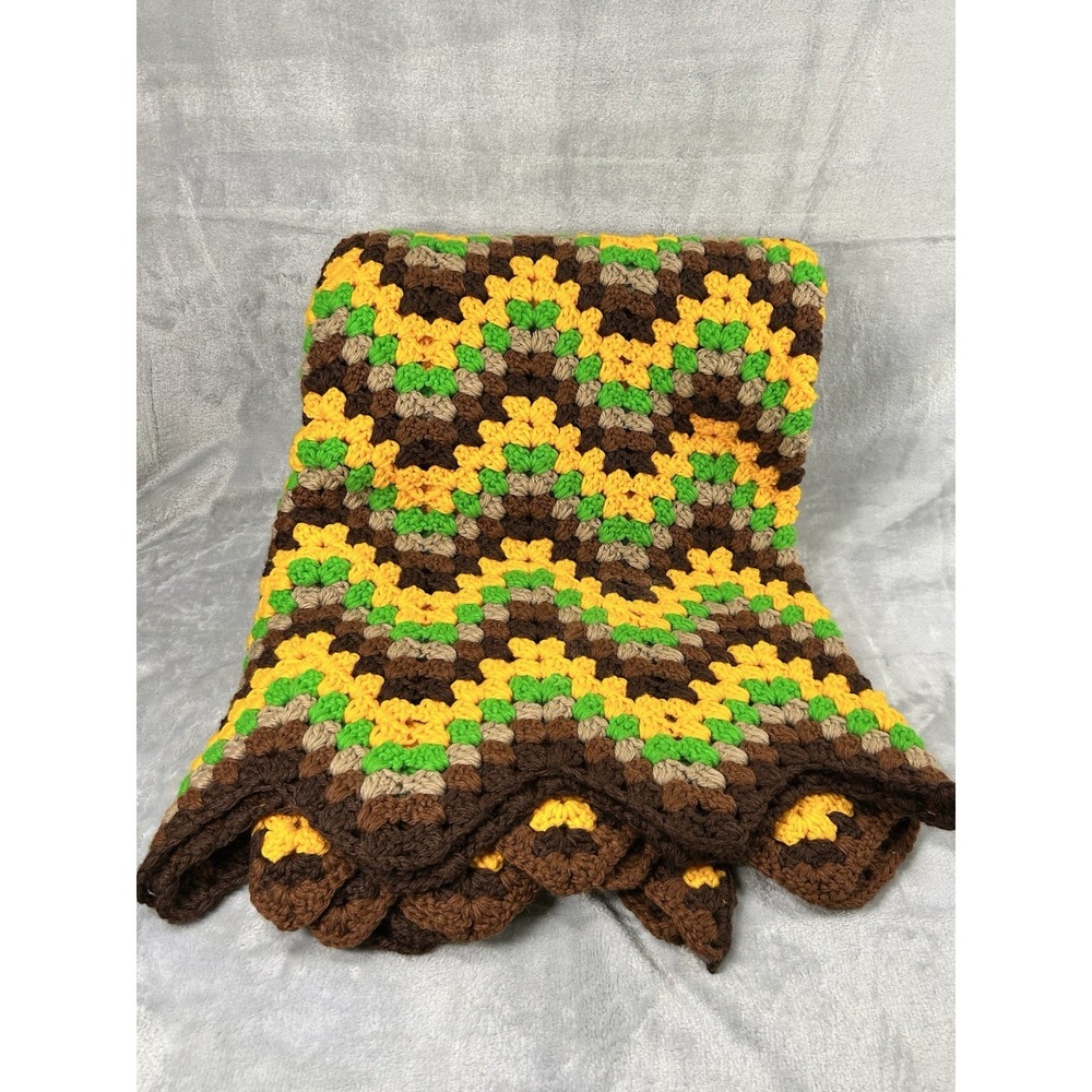 Vtg Afghan Crochet Knit Throw Blanket‎ 49x56 Handmade Chevron Brown Yellow Green